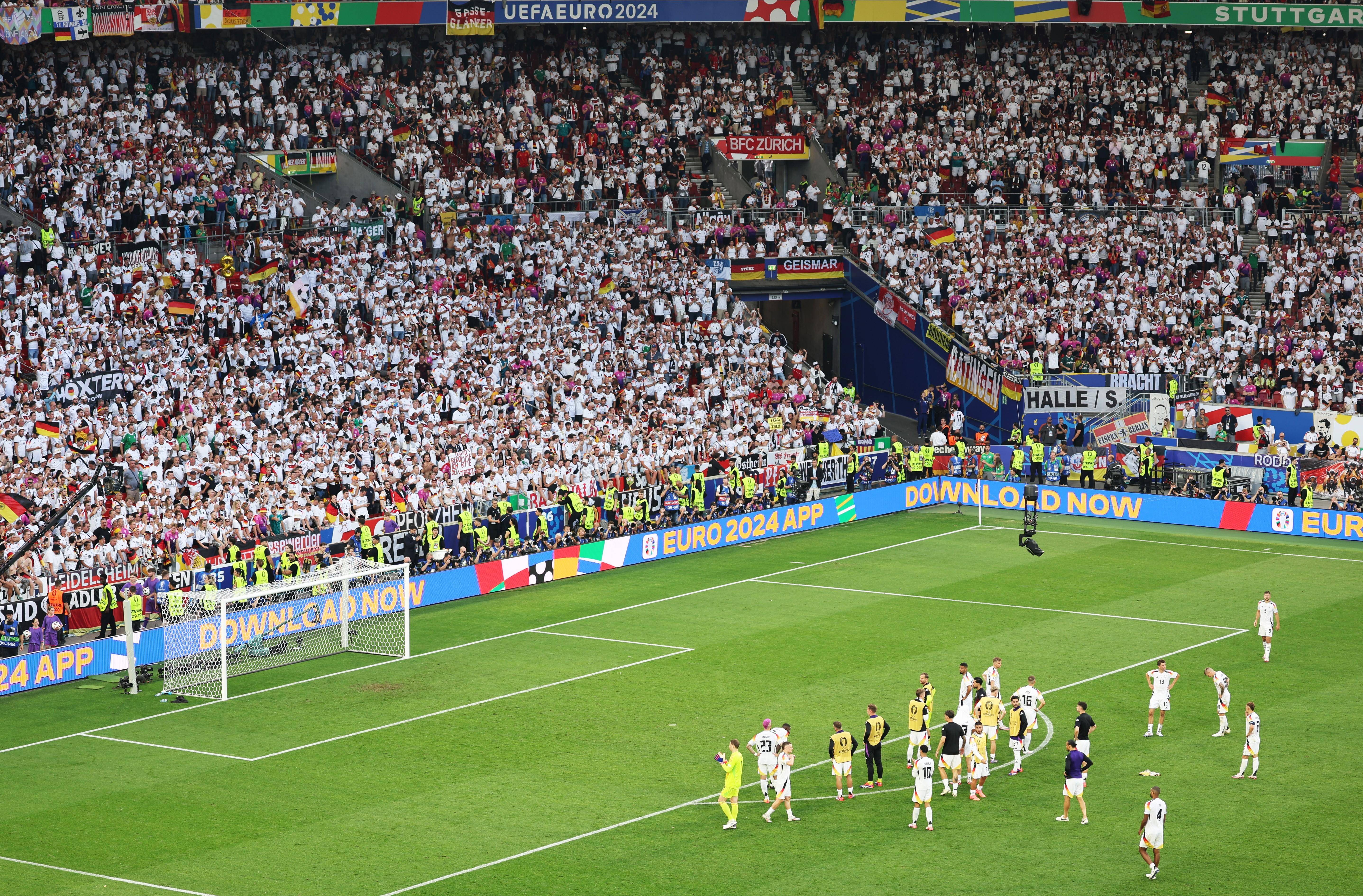 包含欧洲足球赛场上的巨无霸对决的词条 包含欧洲足球赛场上的巨无霸对决的词条