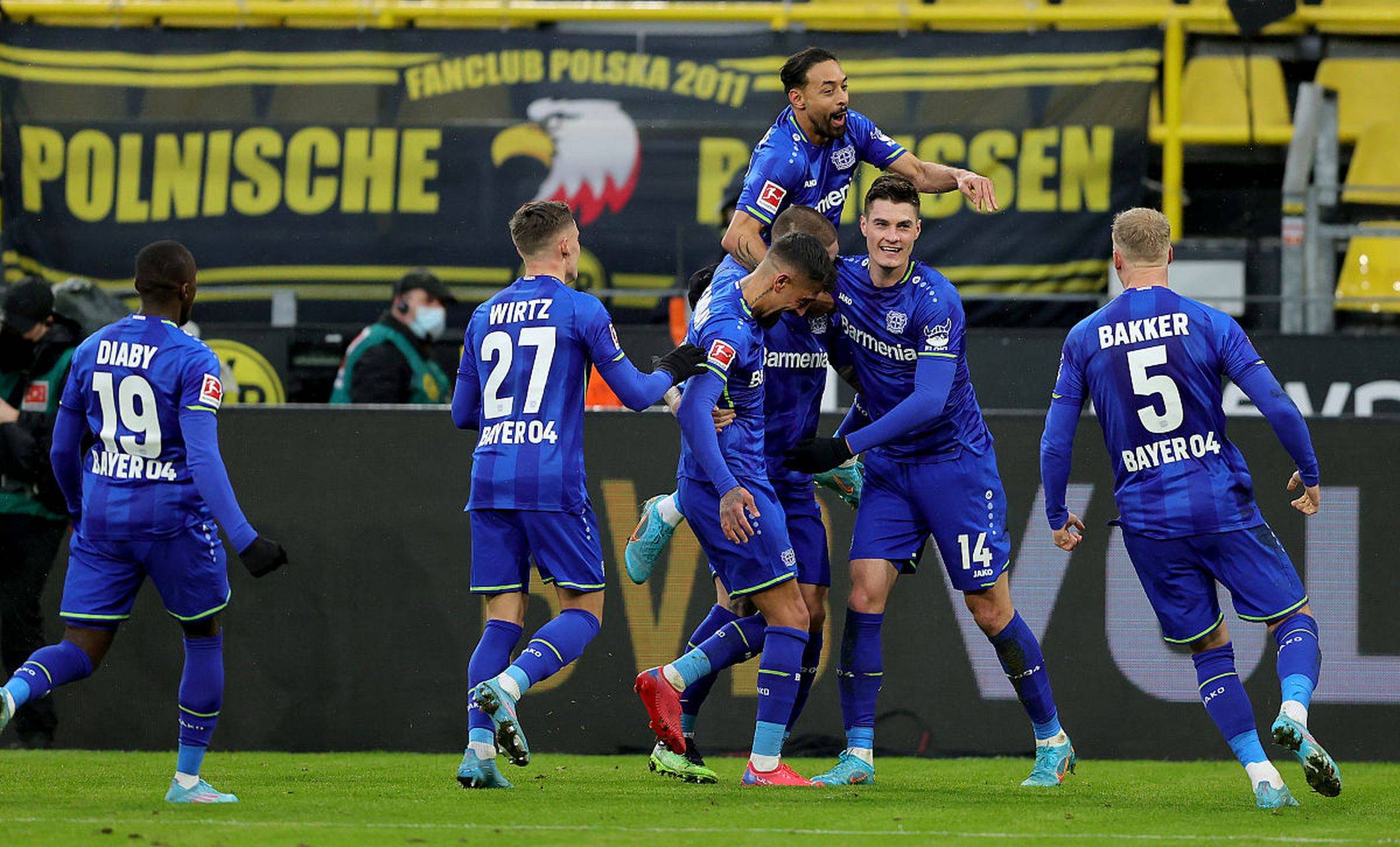 关于曼城主场擒纽卡斯尔,领头群中不缺席的信息 关于曼城主场擒纽卡斯尔,领头群中不缺席的信息