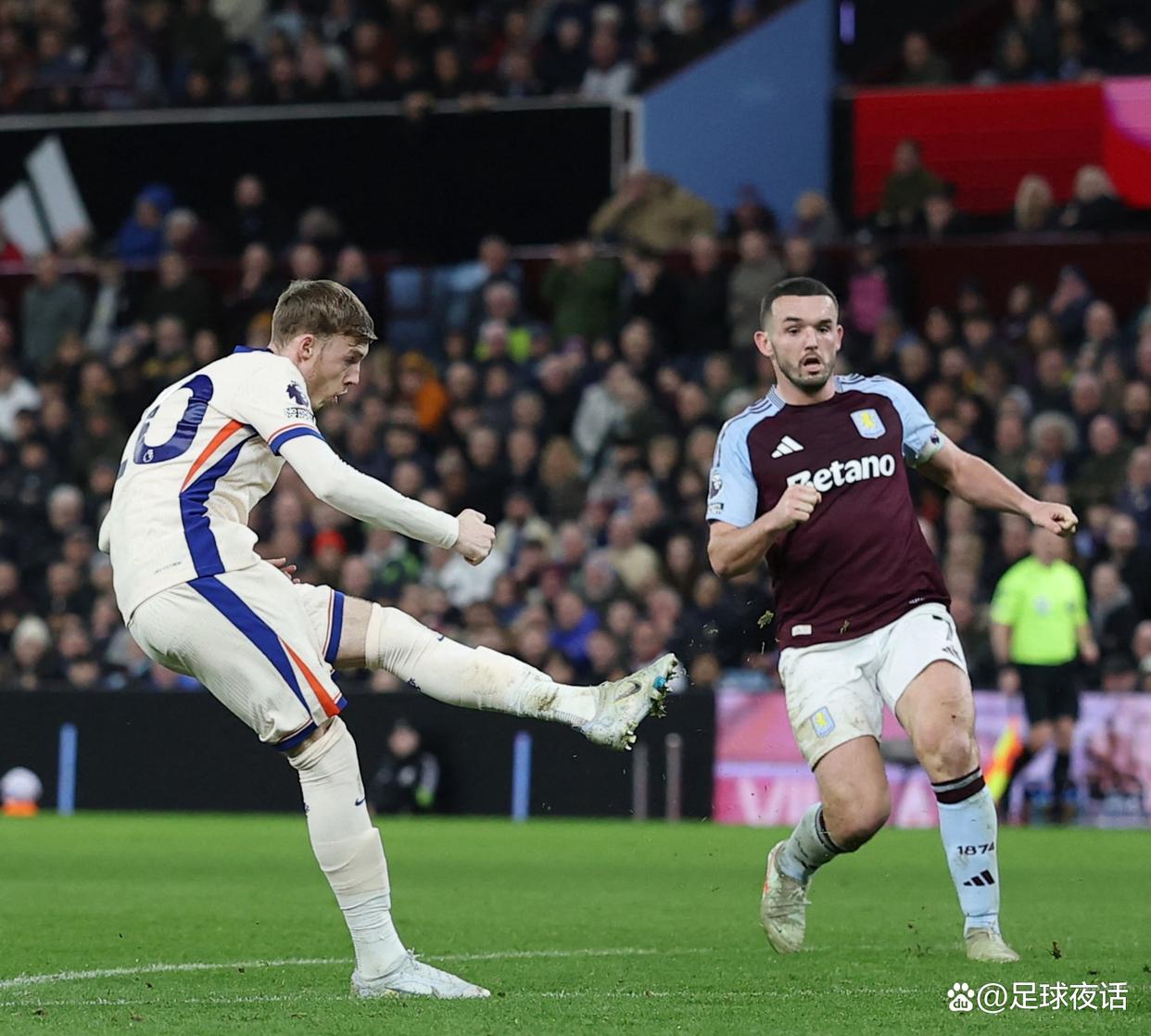 爱游戏入口-切尔西球员库尔柏伤愈归队备战下场比赛