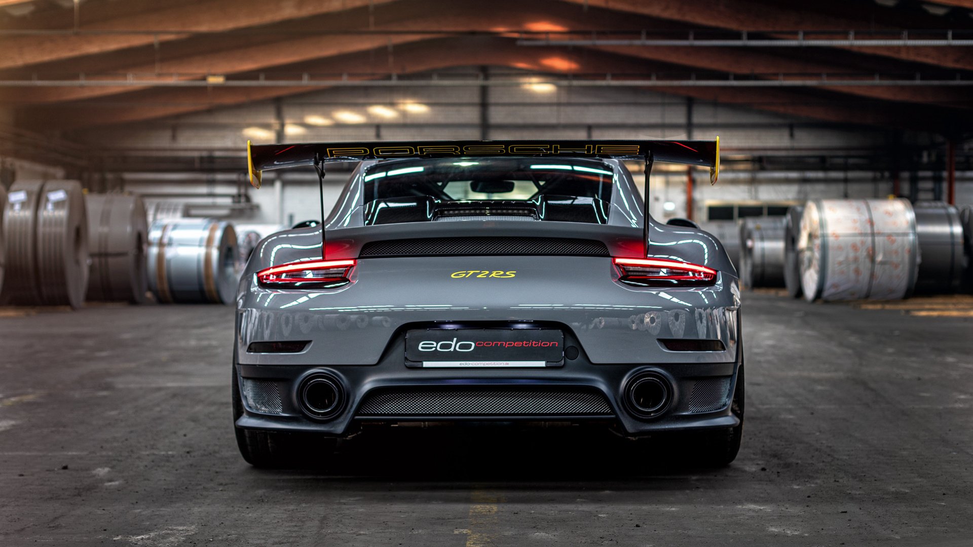 爱游戏入口-当深圳队遇上湖人，杜兰特关键战不手软，一场跨越现实的篮球想象