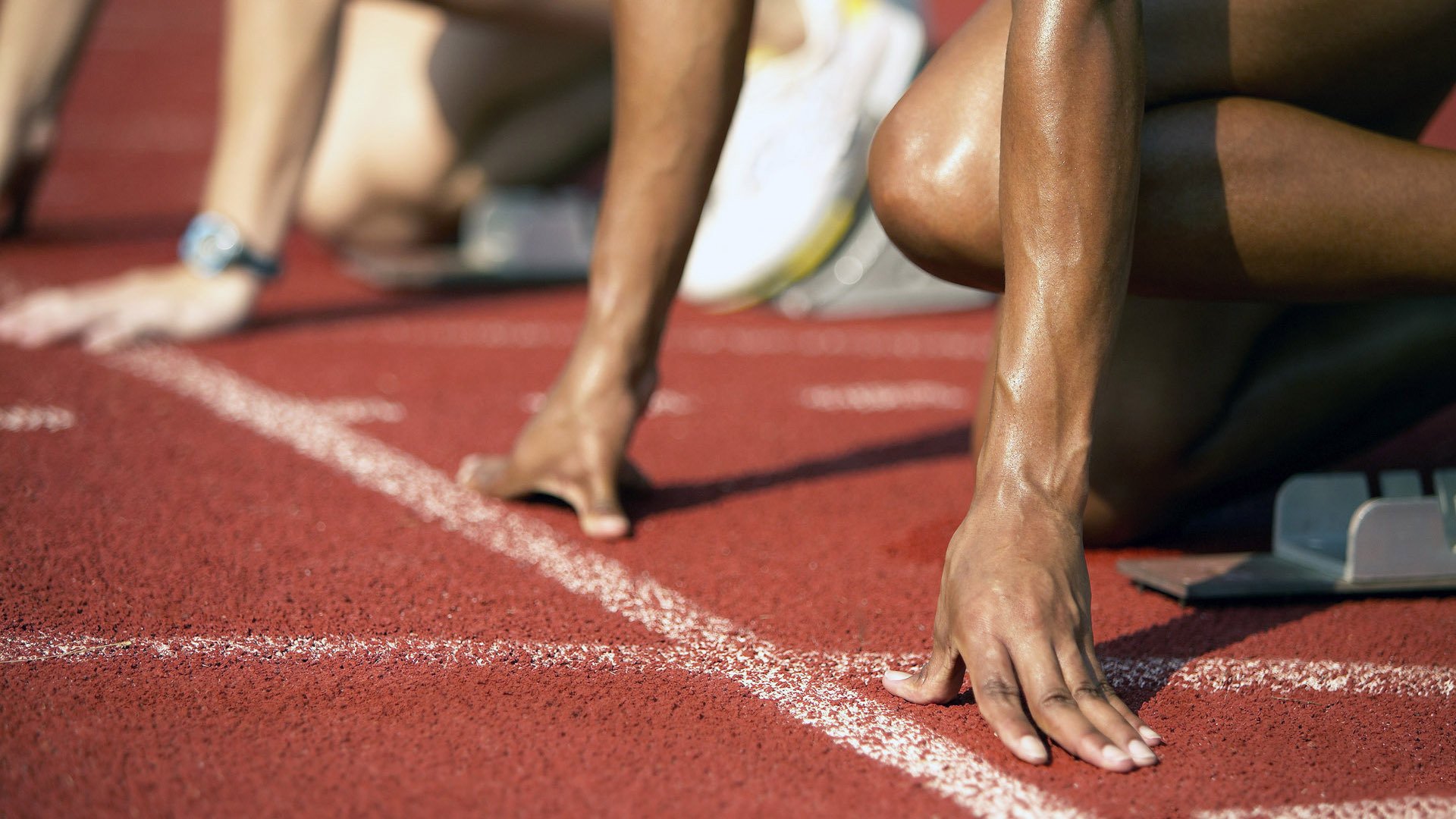 绿茵场与篮球馆，当意甲焦点战遇上快船式带走